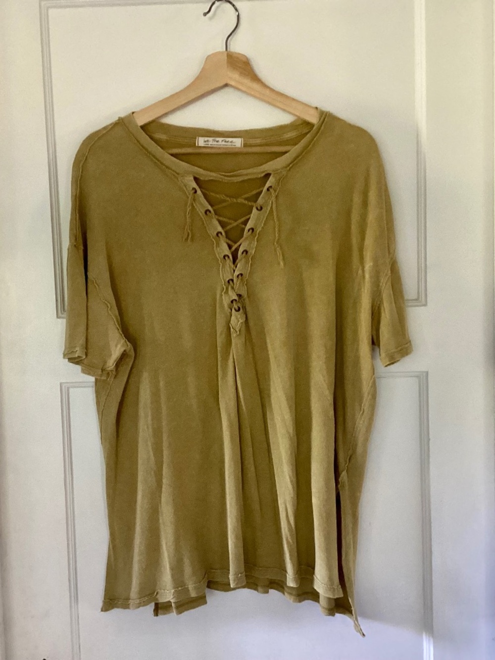 We the Free by FP Azalea Lace Up Shirt Size L Green Olive Short Sleeve Tee Shirt